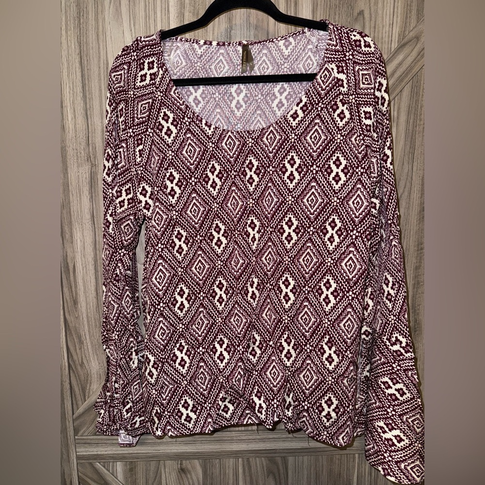 Stetson Burgundy and White Geometric Blouse
